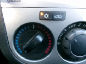 Opel Corsa 1.3 CDTI EDITION AIRCO NAVI 5 DEURS picture 12