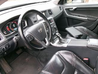 Volvo V-60 2.4 D6 AWD PLUG-IN HYBRID SUMMUM picture 15