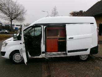 Ford Transit Custom 330 2.2 TDCI L2 H2 AIRCO picture 9