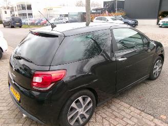 Citroën DS3 1.6 e-HDI SO CHIC CLIMA picture 9