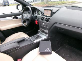 Mercedes C-klasse 230 AVANTGARDE BENZINE AUTOMAAT CLIMA LEDER picture 12