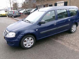  Dacia Logan 1.6 AMBIANCE 7 PERSOONS AIRCO 2009/12