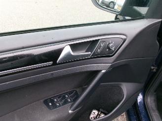 Volkswagen Golf 1.6 TDI HIHGLINE picture 9