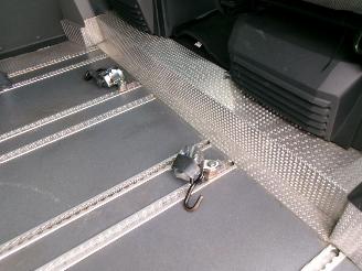 Peugeot Boxer 330 2.2 HDI PROFIT INVALIDE VERVOER picture 17