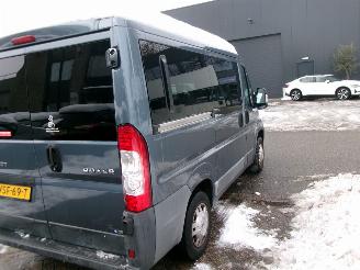 Peugeot Boxer 330 2.2 HDI PROFIT INVALIDE VERVOER picture 4