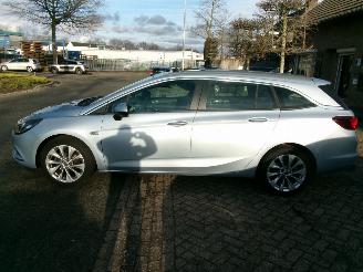 Opel Astra 1.0 EDITION SPORT TOURER picture 2