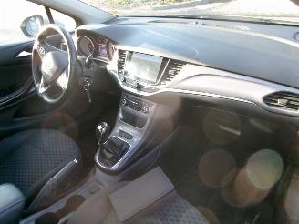 Opel Astra 1.0 EDITION SPORT TOURER picture 11