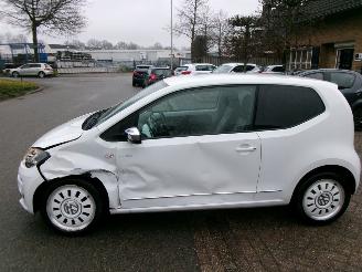 Volkswagen Up! 1.0 HIGH UP WHITE AIRCO NAVI picture 2