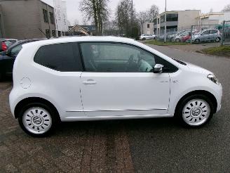Volkswagen Up! 1.0 HIGH UP WHITE AIRCO NAVI picture 6