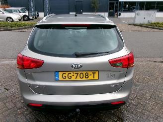Kia Cee d 1.6 GDI COMFORTLINE SPORTSWAGON picture 8