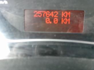 Renault 10 1.6-16V PRIVILEGE FAMILY AIRCO picture 16