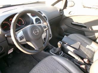 Opel Corsa 1.4-16V ENJOY AIRCO picture 13