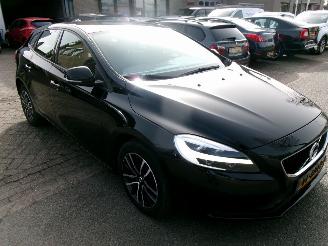 Schadeauto Volvo V-40 1.5 I EDITION+  AUTOMAAT CLIMA NAVI 2018/8