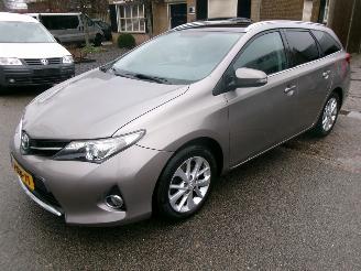 Avarii autoturisme Toyota Auris 1.8 HYBRID LEASE 2014/12