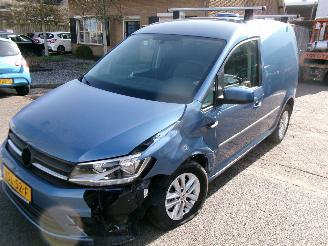 Unfall Kfz Van Volkswagen Caddy 2.0 TDI HIGHLINE 2019/11