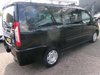 Fiat Scudo 2.0 MULTIJET INVALIDE VERVOER GEEN SCHADE 5 PERSOONS picture 6
