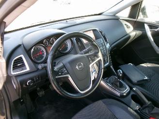 Opel Astra 1.4 COSMO SEDAN CLIMA NAVI picture 12