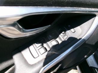 Volvo V-40 1.6 D2 SUMMUM picture 14