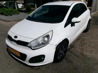 škoda osobní automobily Kia Rio 1.2 CVVT PLUS PACK 2011/12