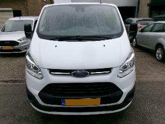 Ford Transit Custom 290 2.2 TDCI L2 H1 picture 3