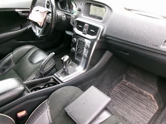 Volvo V-40 2.0 D4 R-DESIGN BUSINESS picture 13