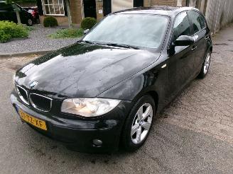 Vaurioauto  passenger cars BMW 1-serie 120 I AUTOMAAT BUSINESS LINE 2007/3