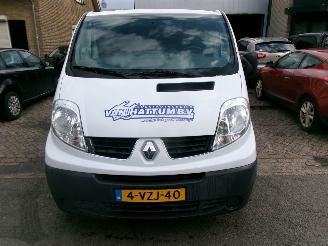 Renault Trafic 2.0 DCI L2 GENERIQUE picture 2