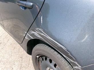 Volvo V-40 1.6 DIESEL MOMENTUM picture 9
