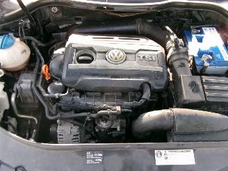 Volkswagen Passat 2.0 TFSI COMFORTLINE picture 20