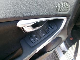 Volvo V-40 1.6 D2 MOMENTUM CLIMA  NAVI picture 12