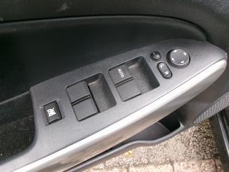 Mazda 2 1.3 BIFUEL GT-M LINE LPG ONDERBOUW picture 13