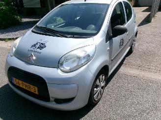 Voiture accidenté Citroën C1 1.0-12V SEDUCTION 2011/2