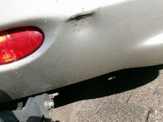 Peugeot 206 1.6-16V ROLAND-GARROS CABRIO picture 9