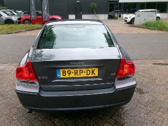 Volvo S-60 2.4 D 5 MOMENTUM picture 7