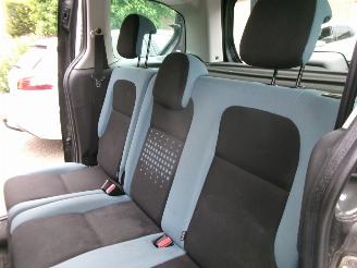 Citroën Berlingo 1.6 VTI TENDENCE picture 16