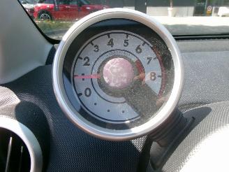Peugeot 107 1.0 ENVY AIRCO picture 16