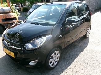 Schadeauto Hyundai I-10 1.2I-CATCHER AUTOMAAT AIRCO 2011/7