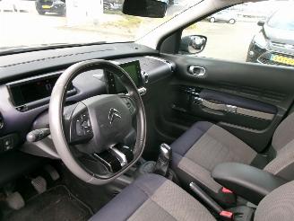 Citroën C4 cactus 1.2 I FEEL picture 14