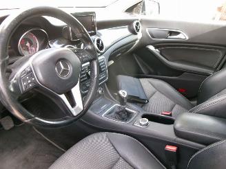Mercedes Cla-klasse 180 BLueFF.EDITION picture 15