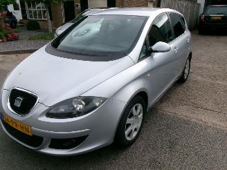 uszkodzony samochody osobowe Seat Altea 1.6 STYLANCE GEEN SCHADE 2004/10