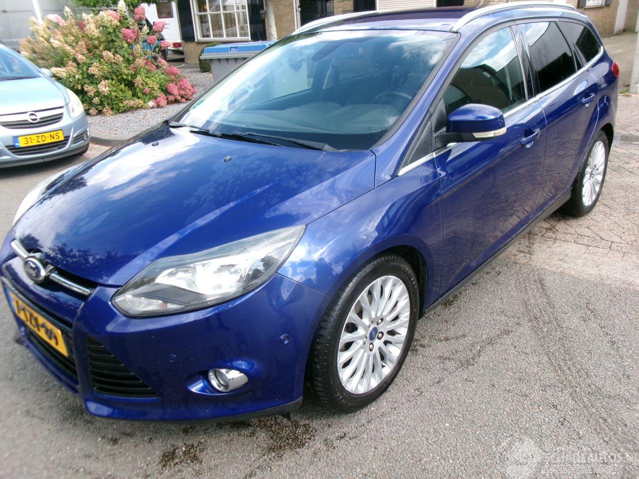 Ford Focus 1.0 I EDITION PLUS CLIMA NAVI