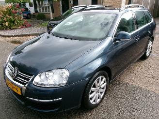 Schadeauto Volkswagen Golf 1.4 TSI COMFORTLINE 2009/1