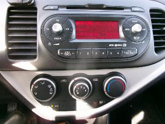 Kia Picanto 1.0 CVVT ISG COMFORT PACK AIRCO picture 15