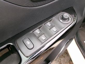 Renault Captur 1.2 TCE EXPRESSION CLIMA NAVI picture 10