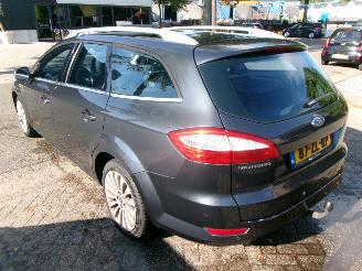 Ford Mondeo 2.0-16V TITANIUM CLIMA NAVI GEEN SCHADE picture 8