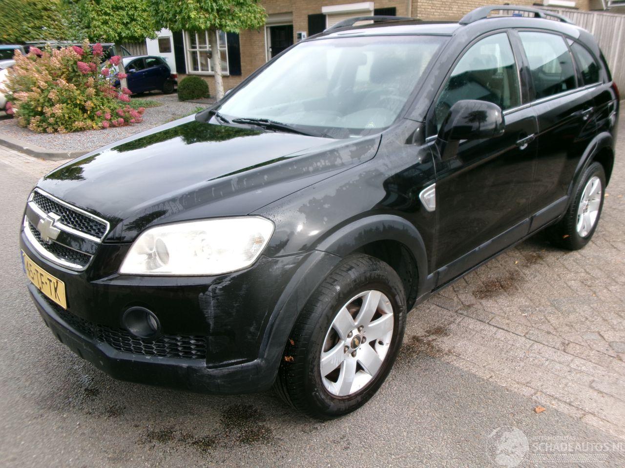 Chevrolet Captiva 2.4 INTRO EDITION