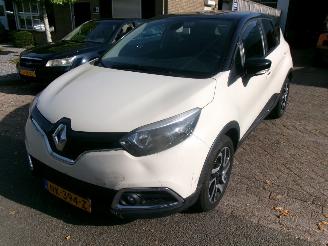 Voiture accidenté Renault Captur 0.9 TCE DYNAMIQUE 2014/6