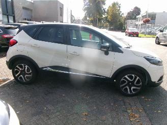 Renault Captur 0.9 TCE DYNAMIQUE picture 6
