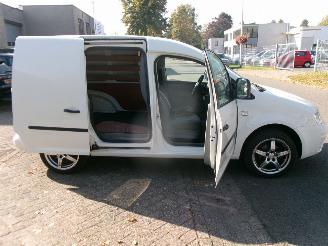 Volkswagen Caddy 2.0 SDI picture 10