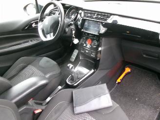 Citroën DS3 1.6 e-HDI SO CHIC GEEN SCHADE picture 9